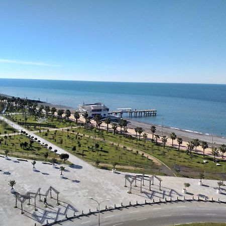 Batumi Beach Tower Bagian luar foto