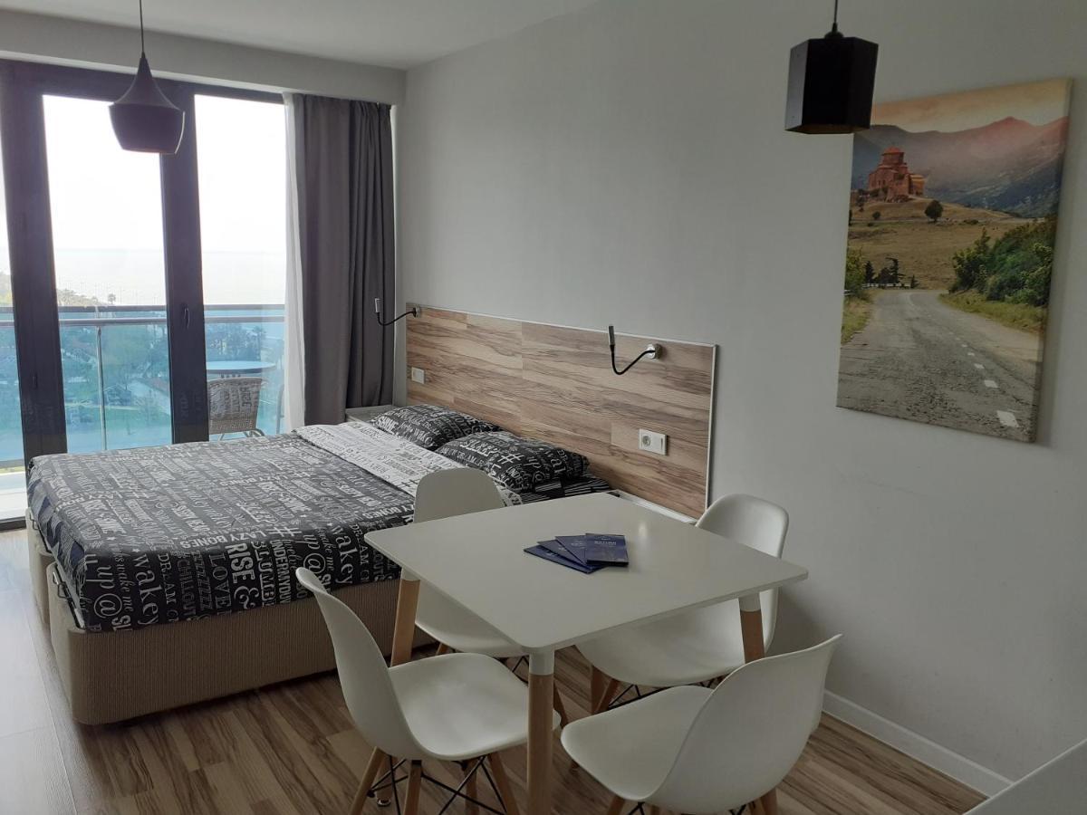 Batumi Beach Tower Bagian luar foto